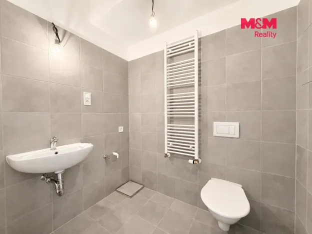 Prodej bytu 1+kk, Praha - Vysočany, Gerstelova, 38 m2