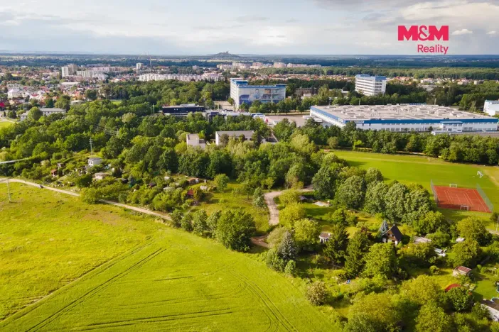 Prodej zahrady, Pardubice, 397 m2