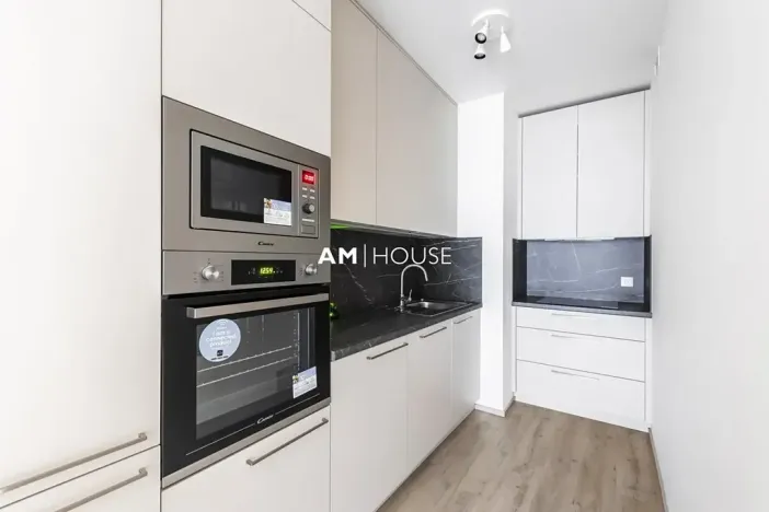 Pronájem bytu 3+kk, Praha - Strašnice, Zvěřinova, 89 m2