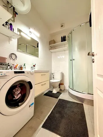 Pronájem bytu 2+kk, Praha - Břevnov, Bělohorská, 38 m2