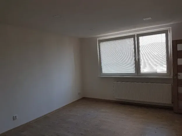 Pronájem bytu 1+1, Liberec, Borový vrch, 39 m2