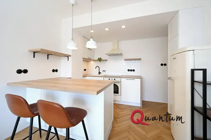 Pronájem bytu 2+kk, Praha - Vršovice, Arménská, 54 m2
