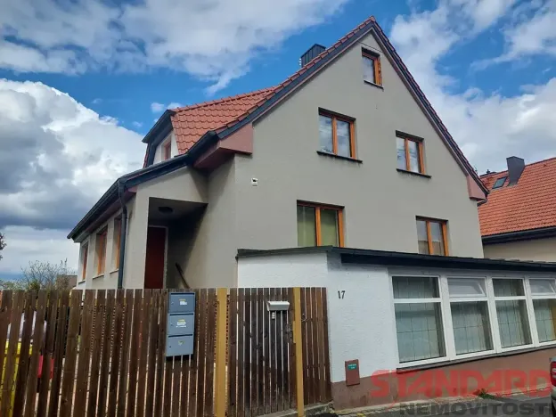 Pronájem bytu 1+1, Plzeň, Bohuslava Martinů, 37 m2