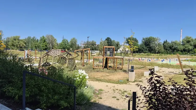 Pronájem bytu 4+kk, České Budějovice, Vrbenská, 103 m2