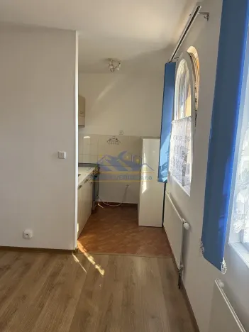 Pronájem bytu 1+kk, Hořovice, Slavíkova, 35 m2