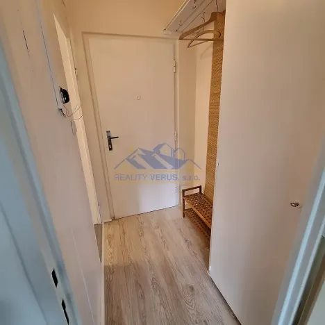 Pronájem bytu 2+kk, Klatovy, Pod Hůrkou, 37 m2