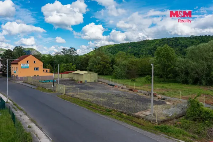 Prodej obchodního prostoru, Ústí nad Labem - Neštěmice, Veslařská, 240 m2