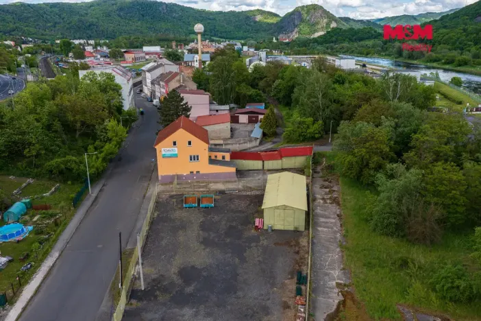 Prodej obchodního prostoru, Ústí nad Labem - Neštěmice, Veslařská, 240 m2