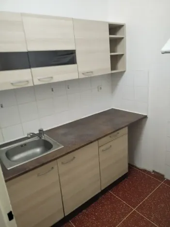 Pronájem bytu 3+1, Pardubice, Sladkovského, 82 m2