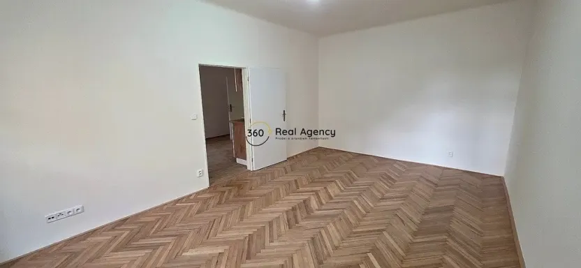 Pronájem bytu 1+1, Praha - Nusle, Na Jezerce, 49 m2