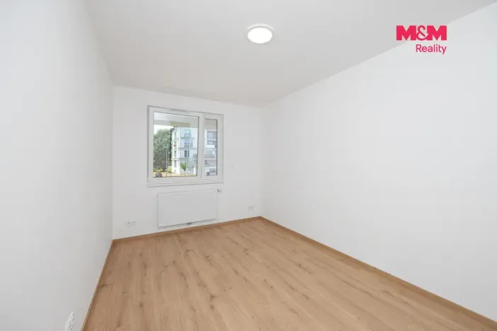 Pronájem bytu 3+kk, Pardubice, U Sportovní školy, 82 m2
