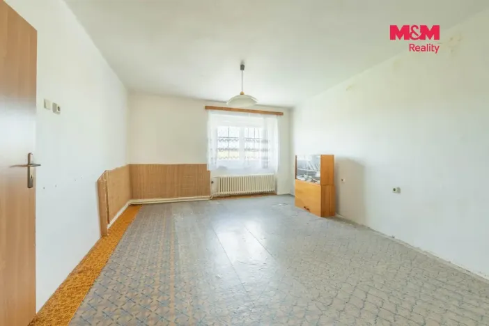 Prodej rodinného domu, Černuc, 185 m2