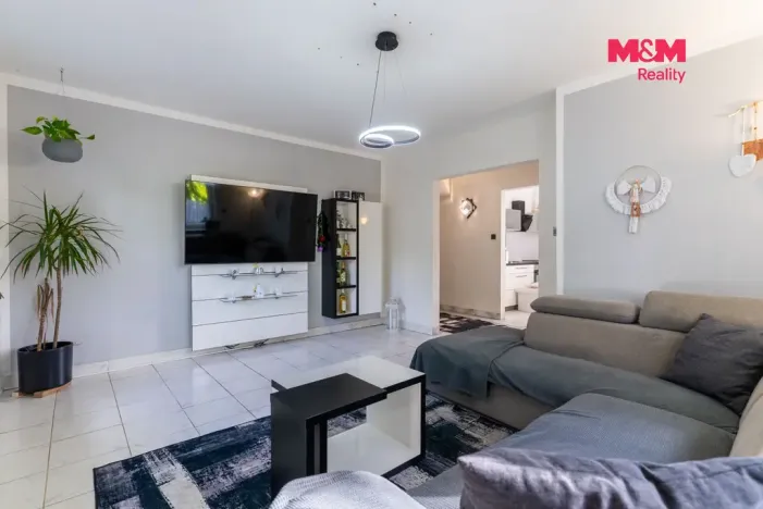 Prodej rodinného domu, Sebranice, 220 m2