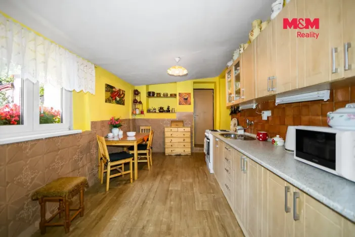 Prodej rodinného domu, Bitozeves, 65 m2
