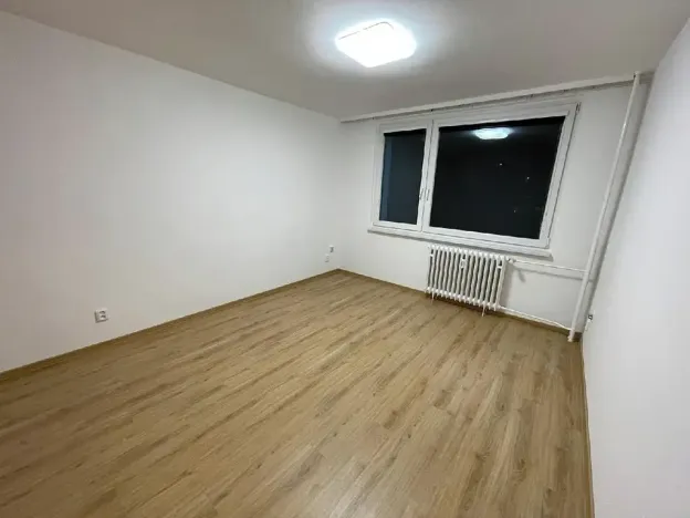 Pronájem bytu 2+kk, Pardubice, Gagarinova, 44 m2