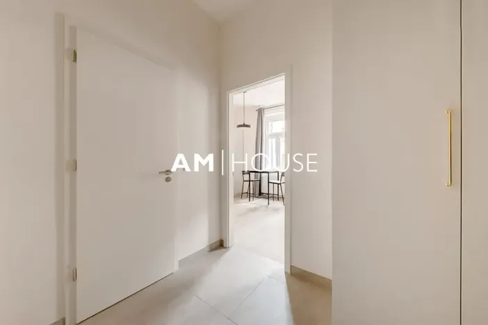 Pronájem bytu 1+kk, Praha - Karlín, Urxova, 30 m2