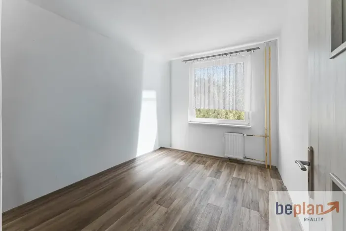 Prodej bytu 3+1, Děčín, Jezdecká, 64 m2