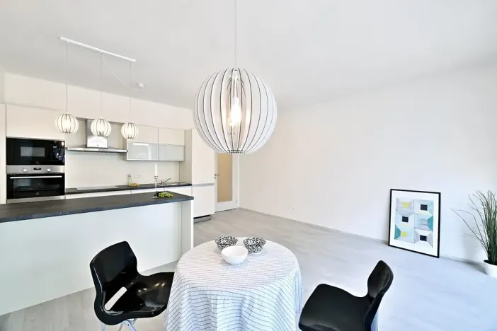 Pronájem bytu 3+kk, Praha - Karlín, U Mlýnského kanálu, 82 m2