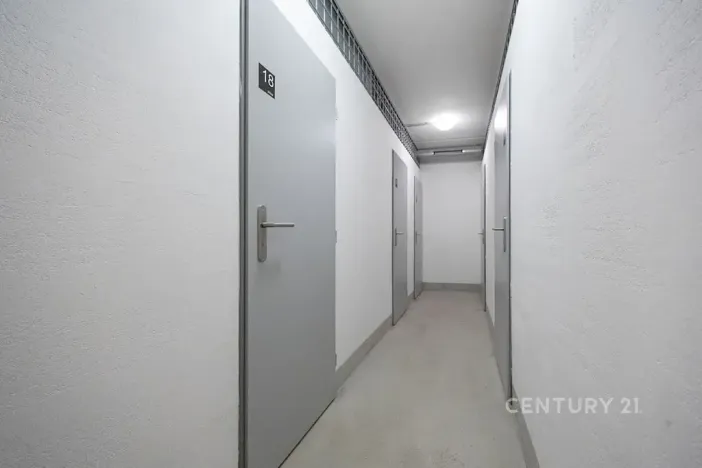 Pronájem bytu 2+kk, Praha - Hrdlořezy, Učňovská, 51 m2