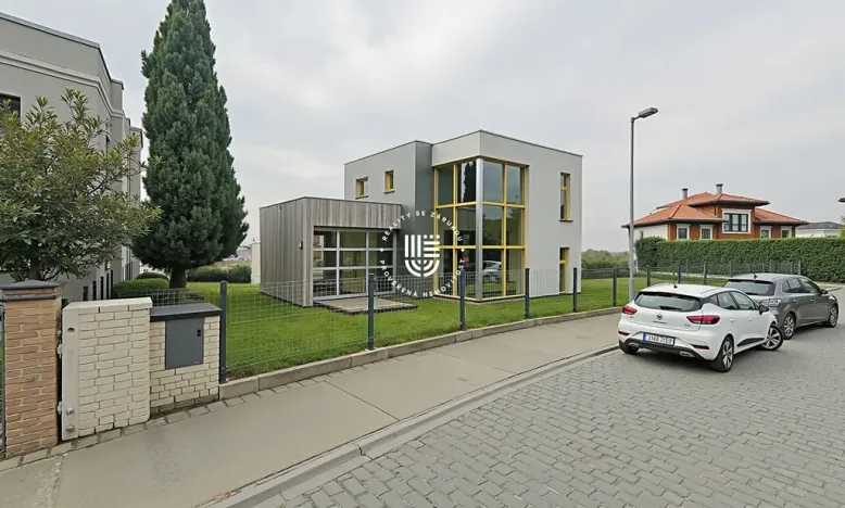 Prodej rodinného domu, Praha - Kbely, 190 m2