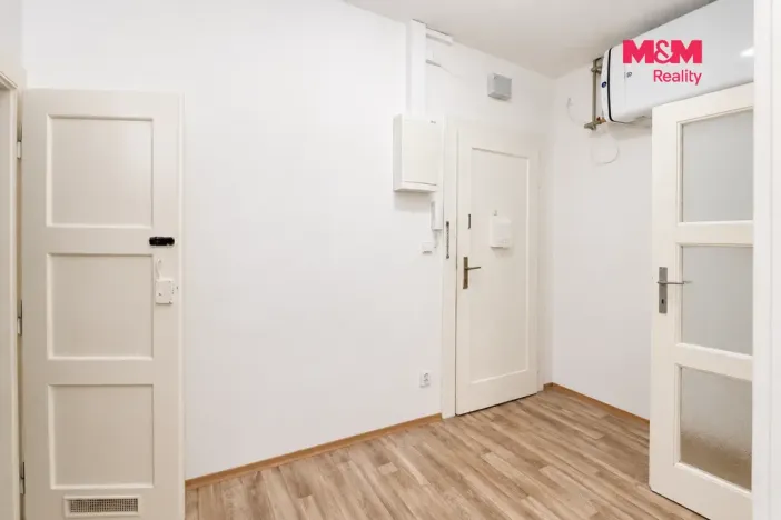 Prodej bytu 2+1, Praha - Michle, Hanusova, 42 m2