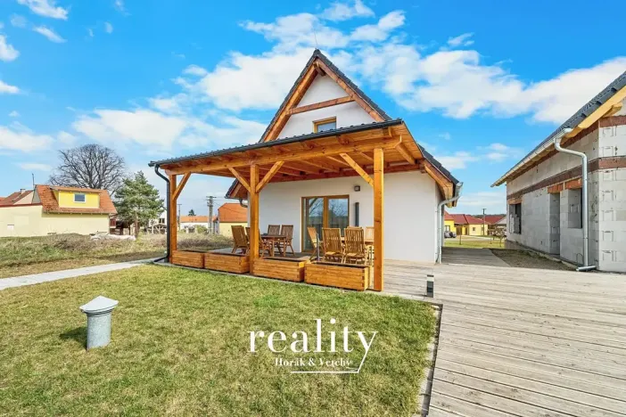 Prodej vinného sklepa, Jevišovka, 190 m2