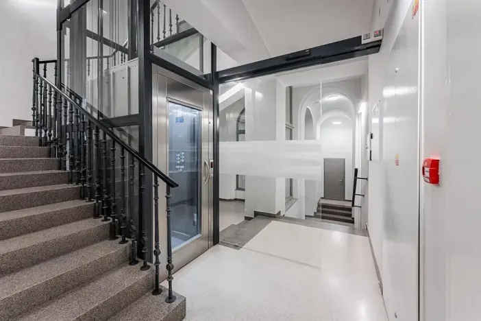 Pronájem bytu 3+kk, Praha - Nové Město, Růžová, 79 m2