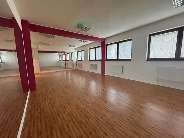 Pronájem komerční nemovitosti, Chrudim, Průmyslová, 89 m2
