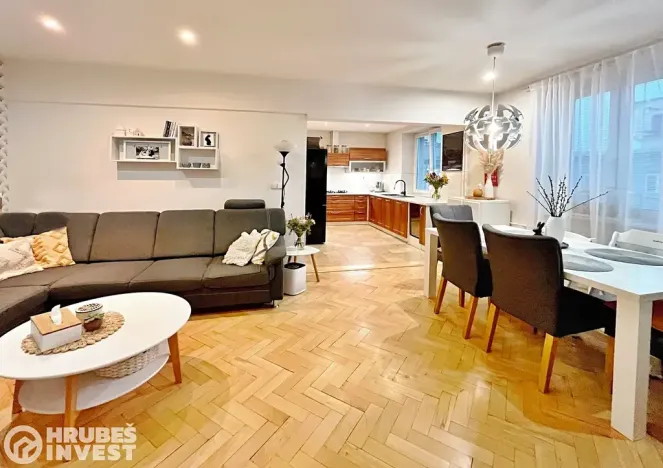 Prodej bytu 3+kk, Hradec Králové, Okružní, 74 m2