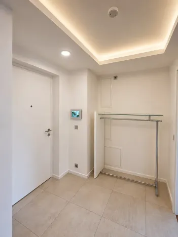 Pronájem bytu 2+kk, Praha - Libeň, Menclova, 52 m2