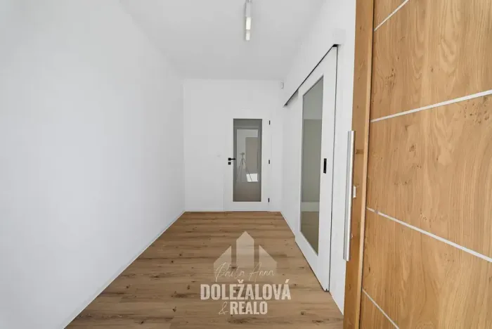 Prodej rodinného domu, Smrčná, 195 m2