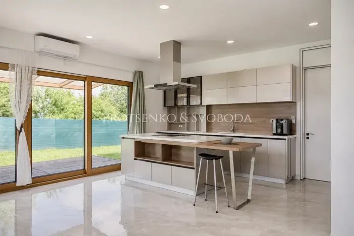 Prodej rodinného domu, Vysoký Újezd, U Rybníčka, 342 m2