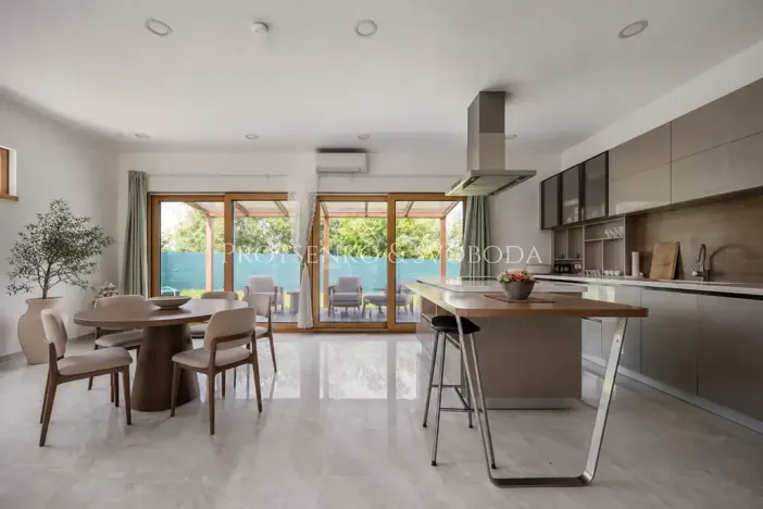 Prodej rodinného domu, Vysoký Újezd, U Rybníčka, 342 m2