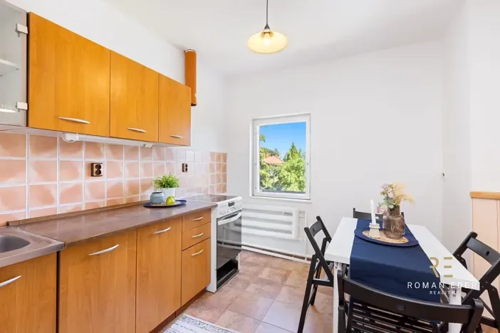 Prodej rodinného domu, Praha - Třeboradice, Šircova, 306 m2
