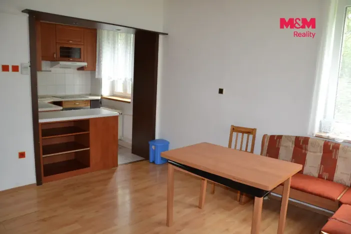 Prodej rodinného domu, Hronov - Velký Dřevíč, 250 m2