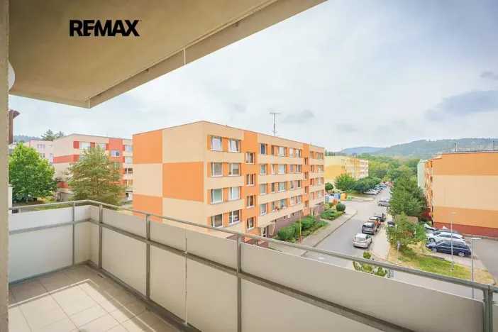 Prodej bytu 2+kk, Jince, Zborovská, 45 m2