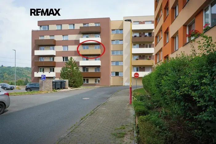 Prodej bytu 2+kk, Jince, Zborovská, 45 m2