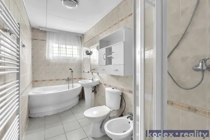 Prodej rodinného domu, Čeperka, Havlíčkova, 270 m2