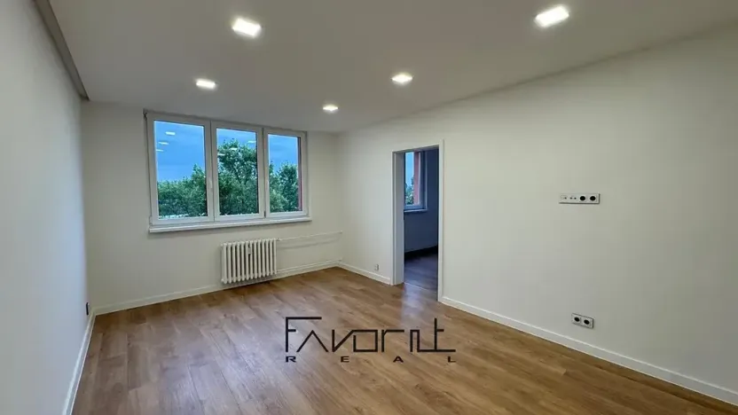 Prodej bytu 3+1, Ostrava, Gen. Píky, 67 m2
