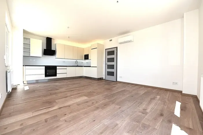 Prodej bytu 3+kk, Praha - Strašnice, Strančická, 138 m2