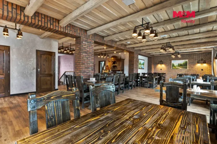 Prodej restaurace, Jablonec nad Nisou, Raisova, 889 m2