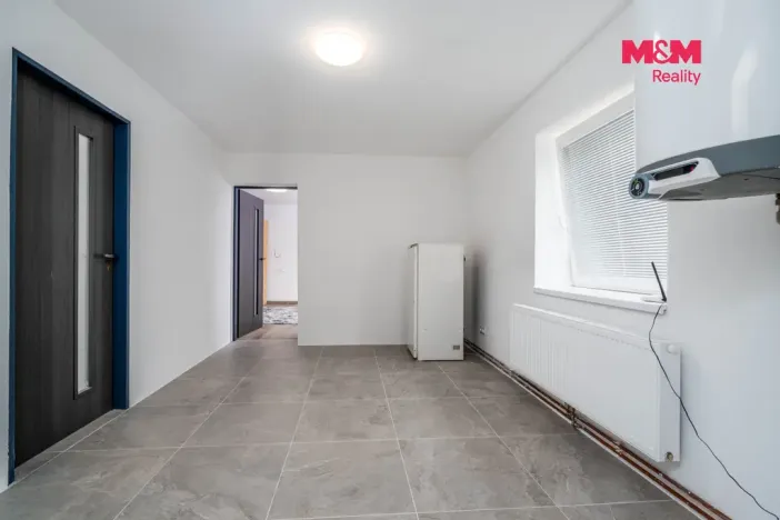 Prodej rodinného domu, Dobřenice, 169 m2