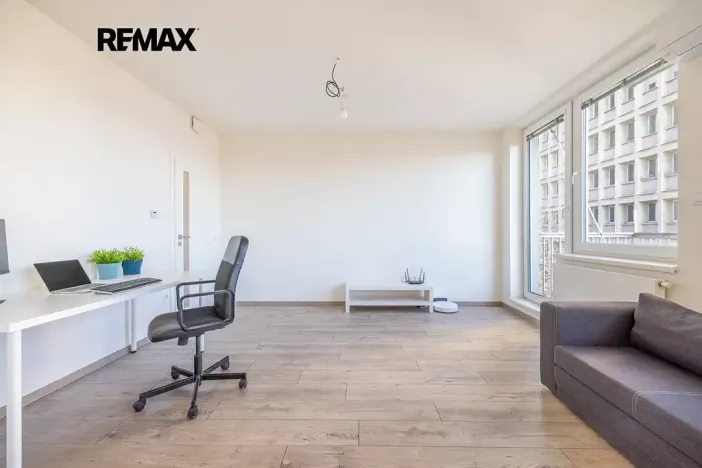 Prodej bytu 2+kk, Praha - Strašnice, Limuzská, 52 m2