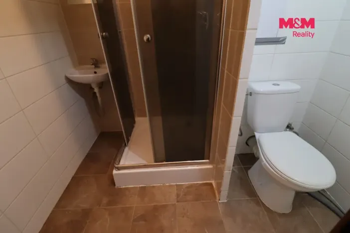 Prodej bytu 1+kk, Most, Česká, 33 m2