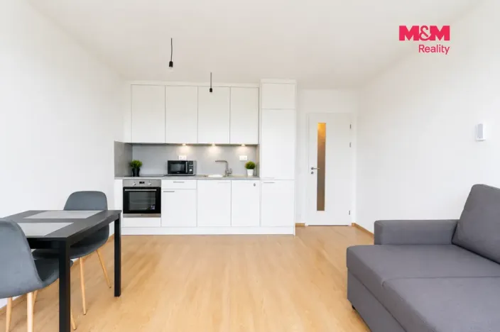 Prodej bytu 1+kk, Praha - Chodov, Bachova, 41 m2
