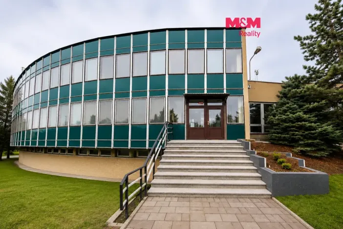 Pronájem skladu, Louny, Poděbradova, 235 m2