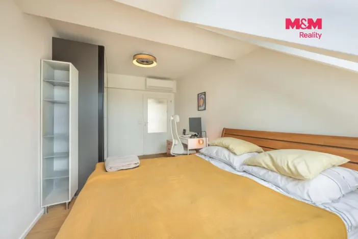 Prodej bytu 2+kk, Praha - Žižkov, Nad Ohradou, 63 m2