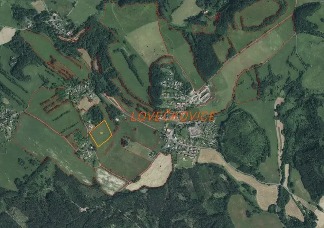 Prodej pole, Lovečkovice, 21494 m2