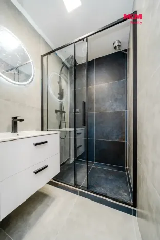 Prodej bytu 2+kk, Ostrava - Poruba, Havlíčkovo náměstí, 42 m2
