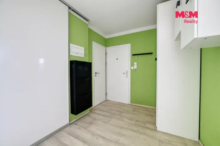 Prodej bytu 3+1, Sokolov, Slavíčkova, 84 m2